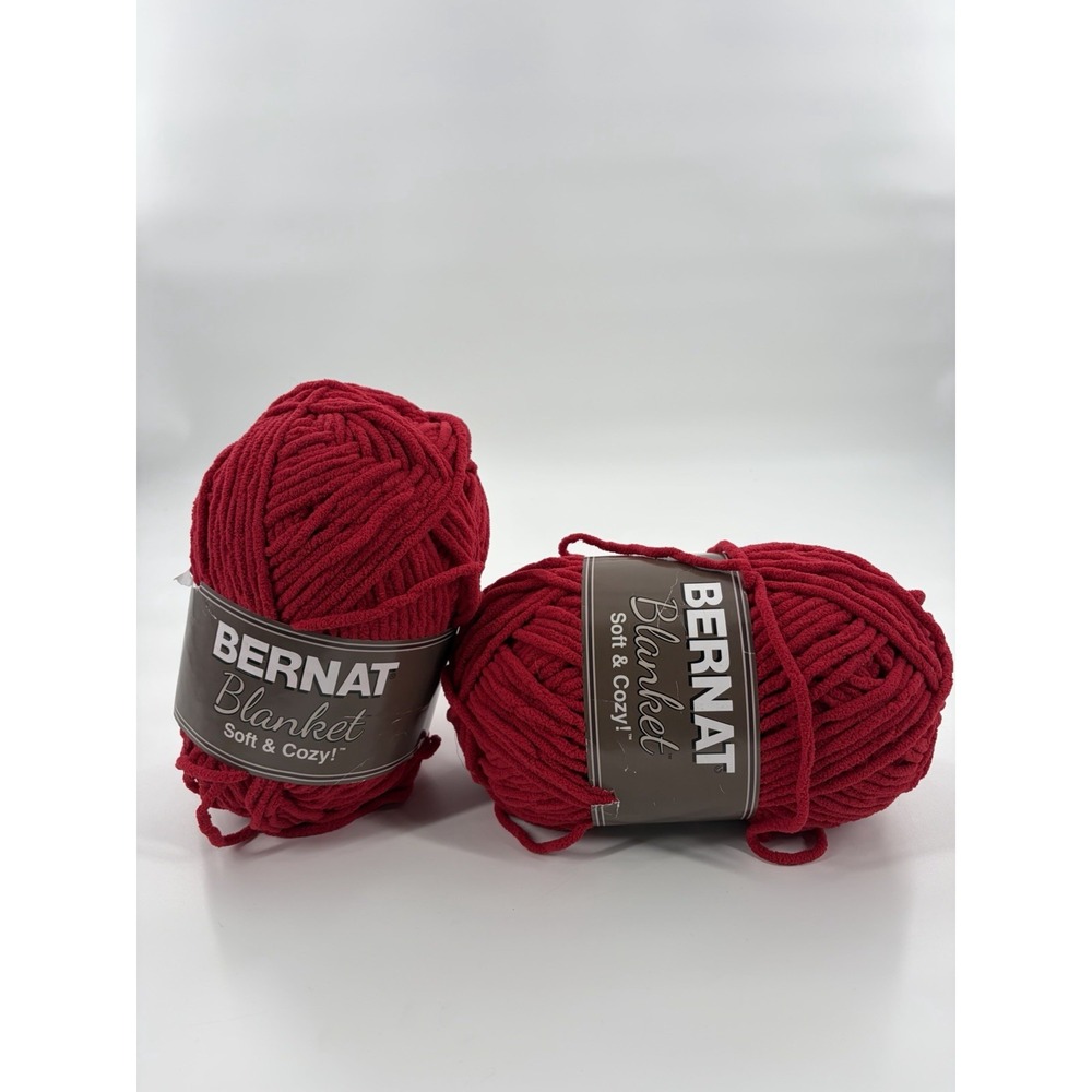 Bernat Blanket Yarn Cranberry 10705 Discontinued Red Super Bulky 2 Skeins 258yd